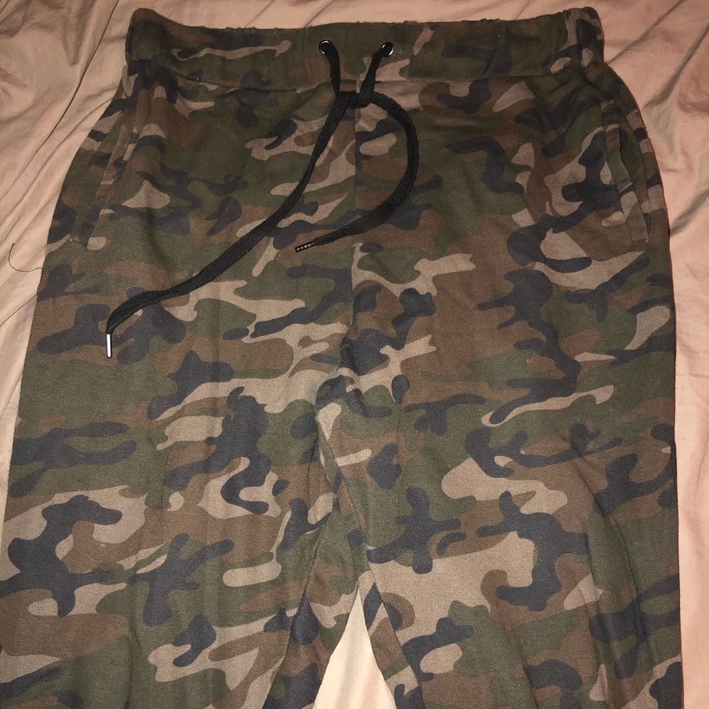 camo sweats